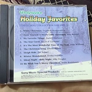 Holiday favorites Christmas collection volume 1